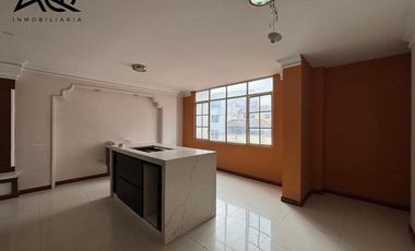 Casa comercial en venta en Av. Pío Jaramillo