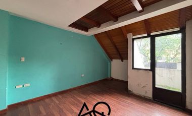 Casa comercial en venta en Av. Pío Jaramillo