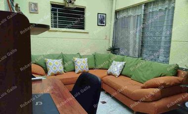 Vendo casa Grande 1er. piso con garaje en clinica del rosario