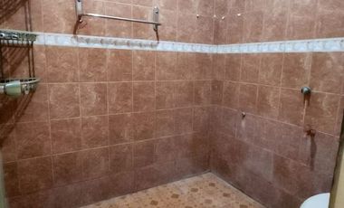 DISEWAKAN Rumah 1,5 Lt, Rapi, Strategis, Row 2 mbl, Kelapa Gading