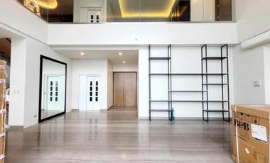 4BR Penthouse in San Juan, Viridian in Greenhills for Sale!