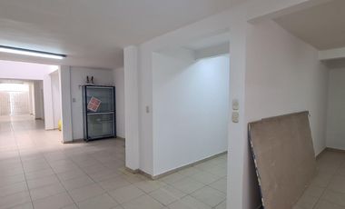 LOCAL COMERCIAL ARRIENDO  AREA 200 M2 COLSEGUROS VIA PRINCIPAL