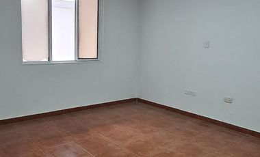 LOCAL COMERCIAL ARRIENDO  AREA 200 M2 COLSEGUROS VIA PRINCIPAL