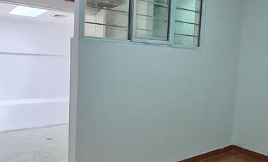 LOCAL COMERCIAL ARRIENDO  AREA 200 M2 COLSEGUROS VIA PRINCIPAL