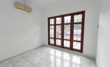Disewakan Rumah 1 tingkat komplek Cemara Asri