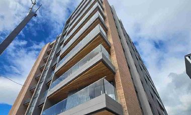 Departamento de lujo , por estrenar , tres habitaciones, dos parqueos, bodega.