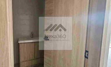 Departamento de lujo , por estrenar , tres habitaciones, dos parqueos, bodega.