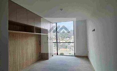 Departamento de lujo , por estrenar , tres habitaciones, dos parqueos, bodega.