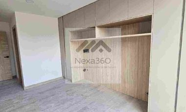 Departamento de lujo , por estrenar , tres habitaciones, dos parqueos, bodega.