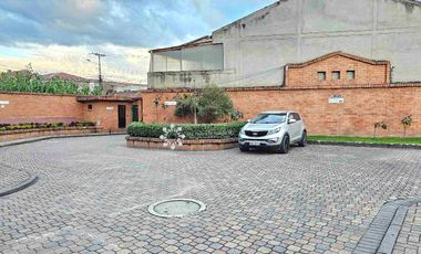 EN VENTA - Casa dentro de condominio, sector de Río Amarillo