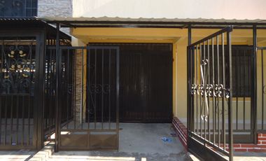 EN VENTA CASA EN EL BARRIO CALAMARI AL NORTE DE NEIVA