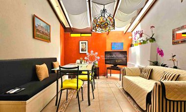 EN VENTA - CASA CON 4 DORMITORIOS Y ESTUDIO, EN EL BARRIO LAS PENCAS