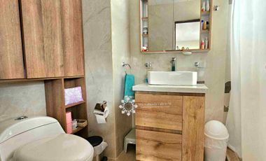 EN VENTA - CASA CON 4 DORMITORIOS Y ESTUDIO, EN EL BARRIO LAS PENCAS