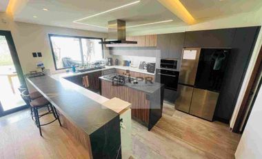 Casa en renta en Metepec, dentro de Residencial