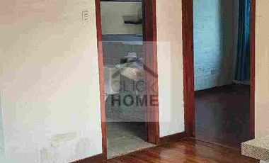 Rento casita en planta baja 2 habitaciones