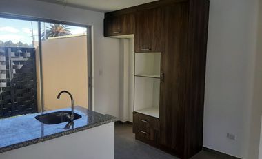 Vendo casa Valle de los chillos