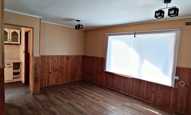 Casa en arriendo año corrido, a pasos de la costanera Villarrica