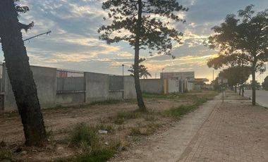 SE ALQUILA TERRENO EN AVDA. FERROVIARIA MACHALA