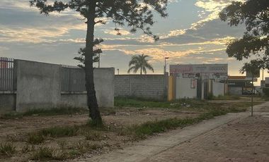 SE ALQUILA TERRENO EN AVDA. FERROVIARIA MACHALA