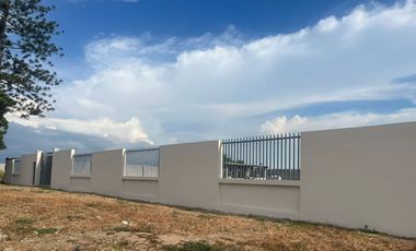 SE ALQUILA TERRENO EN AVDA. FERROVIARIA MACHALA
