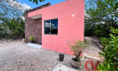 CASA EN PRIVADA CON CASA CLUB EN YAXKUKUL