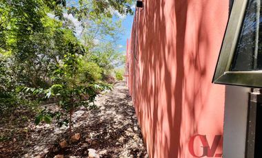 CASA EN PRIVADA CON CASA CLUB EN YAXKUKUL