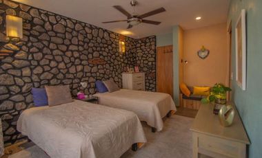 Casa en Residencial, con Espacios Versátiles y Estilo Único