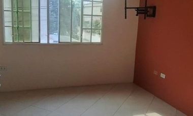 SE ARRIENDA SUITE EN MACHALA, EXCELETE UBICACIÓN