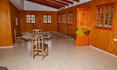 Parcela orilla de carretera D-41, para centro de eventos, turístico u otro. La Serena. $165 millones