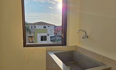 Alquiler de Departamento de 2 dormitorios, 2do piso alto - Acuarela del río, a 3 minutos de la Av. Narcisa de Jesús.