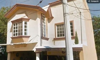 Casa en venta en Marco Antonio, Linares, Nuevo León CLJ.