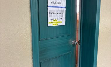 OFICINAS EN SEGUNDO PISO EN EDIFICIO SOBRE AVE UNIVERSIDAD