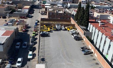 LOCAL EN PLANTA BAJA CON SOTANO EN EDIFICIO SOBRE AVE UNIVERSIDAD
