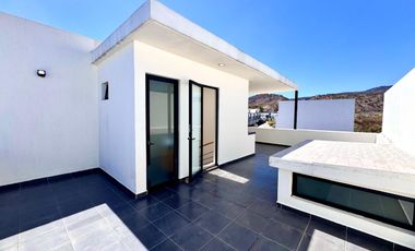•Casa en venta en Triventi Residencial, Tlajomulco