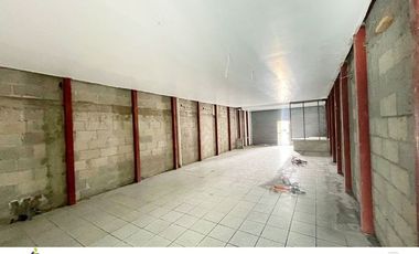 Local 18 en Renta - Plaza Agua Azul