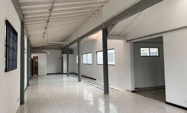 Casa comercial  en   venta,  Patio Bonito, Poblado,Medellin, Antioquia