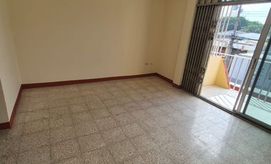 Suite en Alquiler en Kennedy Vieja, 1 Habitación, 1 Baño, Balcón, Norte de Guayaquil.
