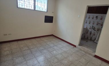 Suite en Alquiler en Kennedy Vieja, 1 Habitación, 1 Baño, Balcón, Norte de Guayaquil.