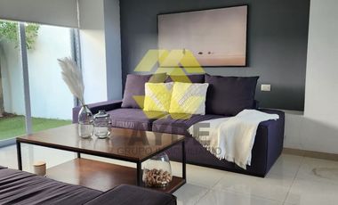 CASA EN VENTA EN SOLARES INT. 185