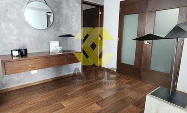 CASA EN VENTA EN SOLARES INT. 185