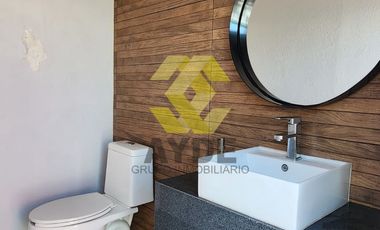CASA EN VENTA EN SOLARES INT. 185