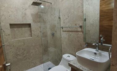 HERMOSA con ROOFGARDEN Rancho Santa Mónica