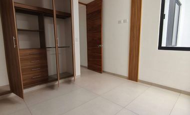 HERMOSA con ROOFGARDEN Rancho Santa Mónica