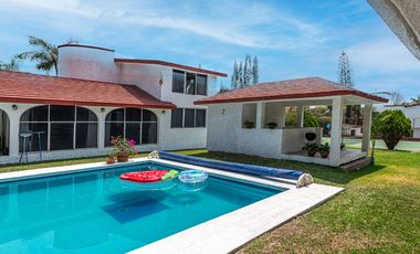 ¡Gran oportunidad!  Tu espacio de descanso a PRECIO DE TERRENO, en Lomas de Cocoyoc.