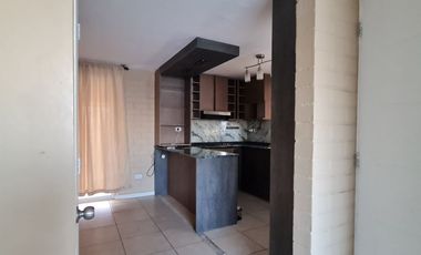 Casa 2 dormitorios 2 baños, Av San Luis Lampa