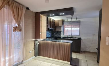 Casa 2 dormitorios 2 baños, Av San Luis Lampa