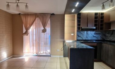 Casa 2 dormitorios 2 baños, Av San Luis Lampa