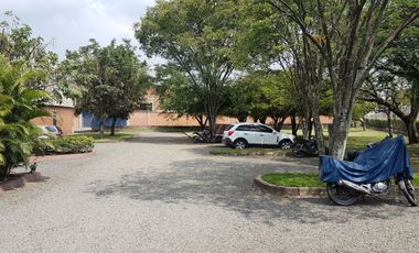 BODEGA VENTA 3975 M2