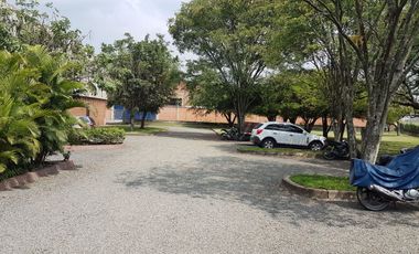 BODEGA VENTA 3975 M2