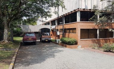 BODEGA VENTA 3975 M2